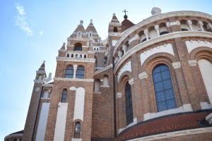 Szeged belváros Doom melletti fogorvos